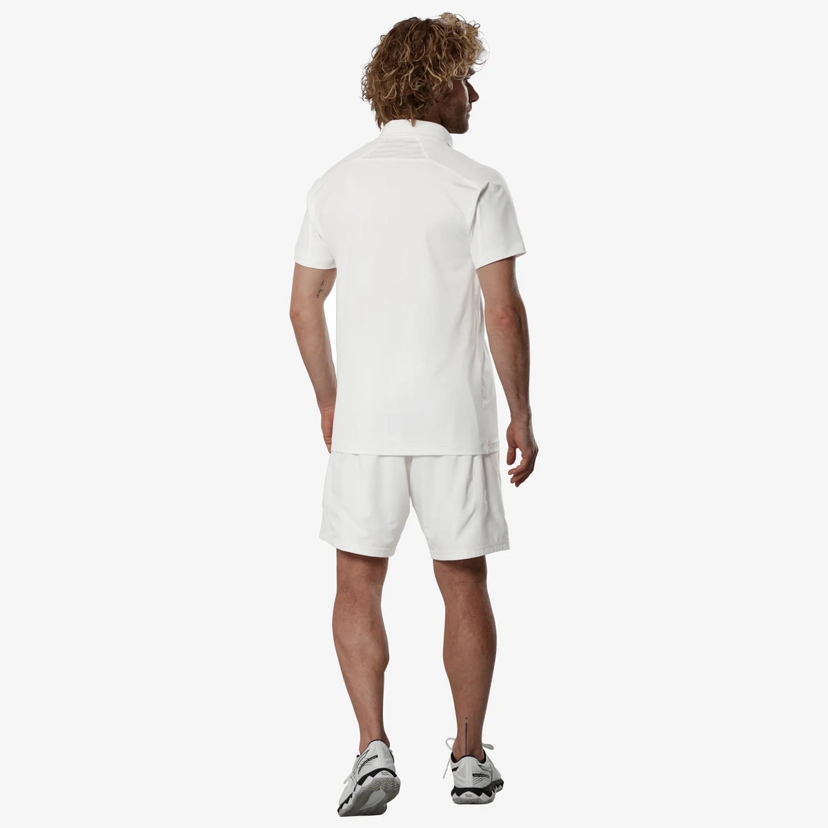 White (01)